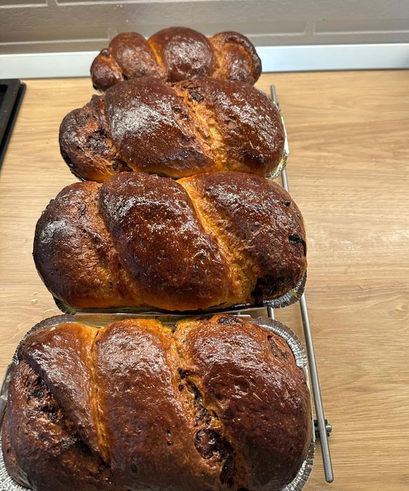 Cozonaci de casă, pufoși, aromați, disponibili la comandă - București