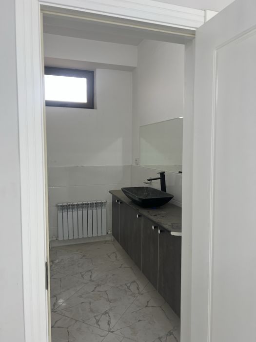 Samarqand Darvaza Kommersiya joyi 113.6kvm