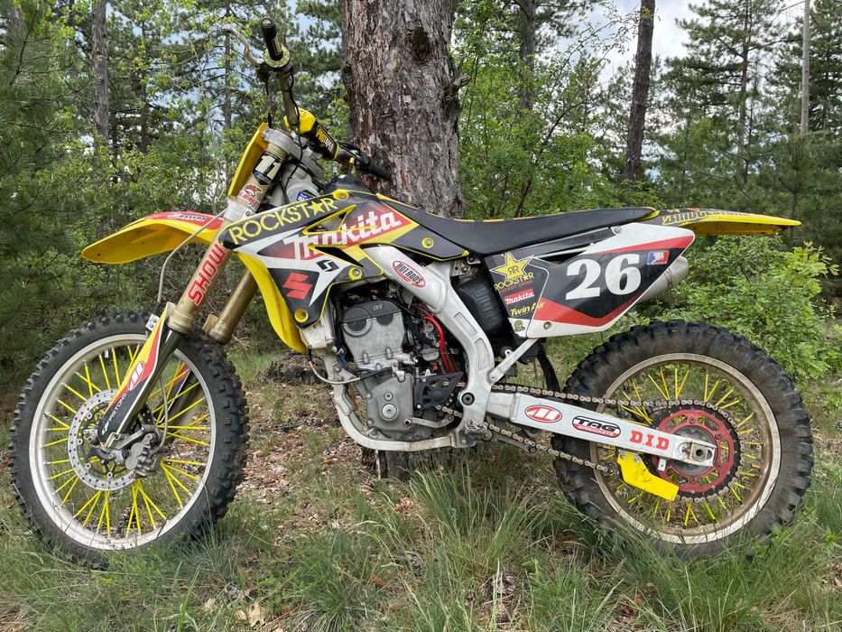 RMZ 250 2012 Година