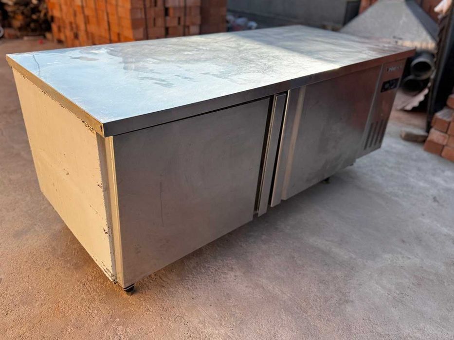 Холодильные столы из нержавейки ESHARE, отличное состояние.