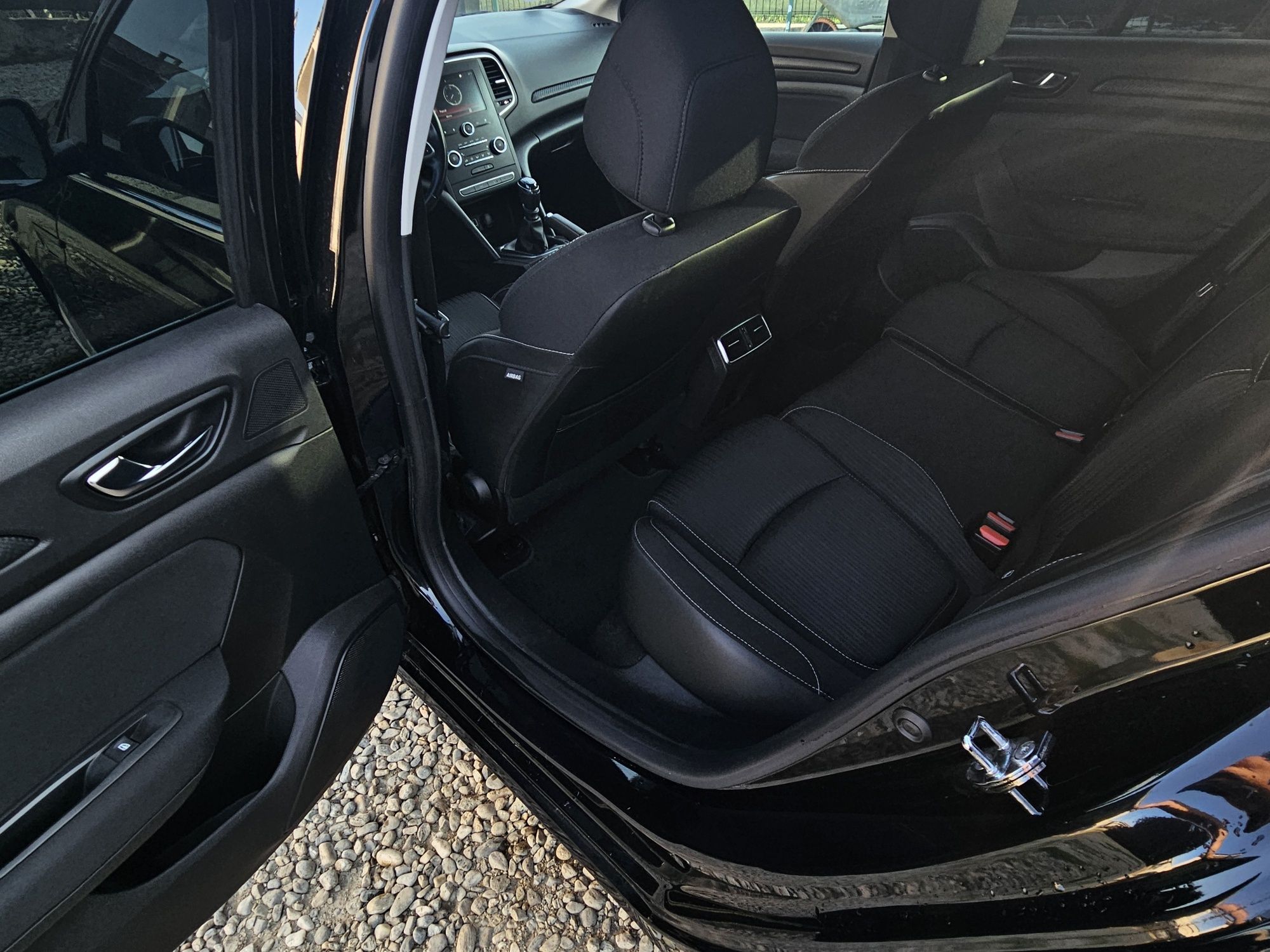 Renault Megane 4 /2019.03 / 1.3 benzina