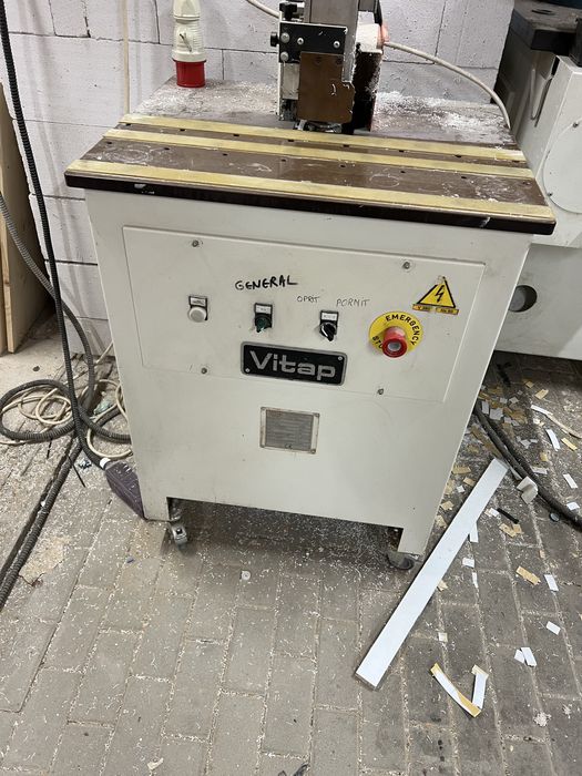 Masina de aplicat cant abs