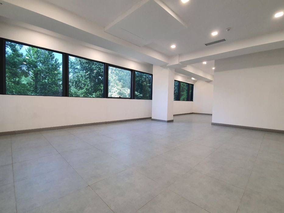 Здание  кафе Бибигон 1500 кв.м