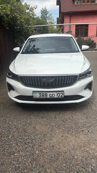 Аренда авто Комфорт +Geely Emgrand 2025 года