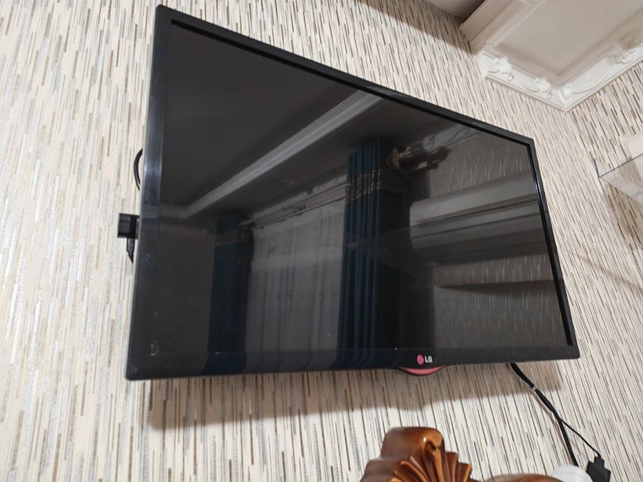 LG телевизор 32 дюйма + MI смарт,  televizor  smart