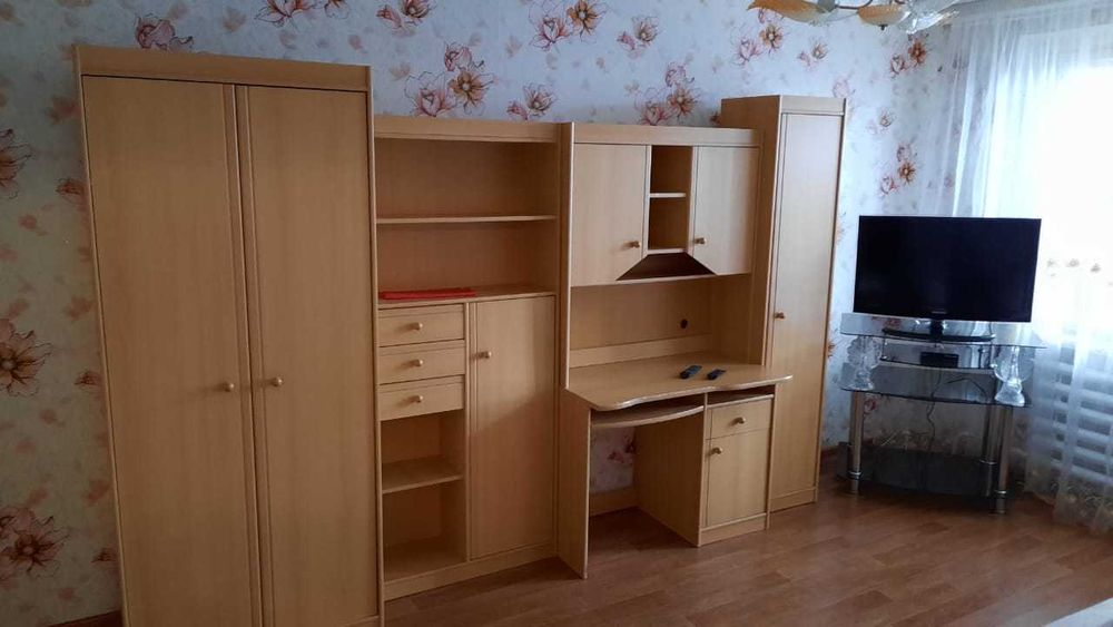 Продам 1 комнатную квартиру. Район аквапарк Нептун.