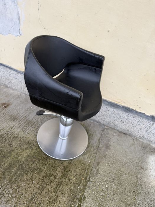 Дамски стол за фризьор