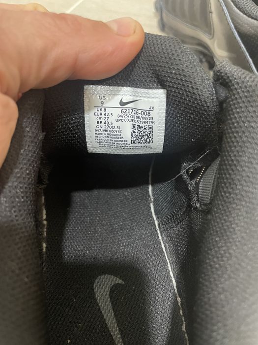 NIKE Обувки REAX 8 TR MESH 42,5