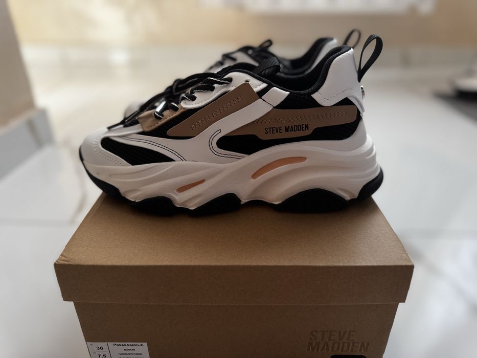 Pantofi Steve Madden