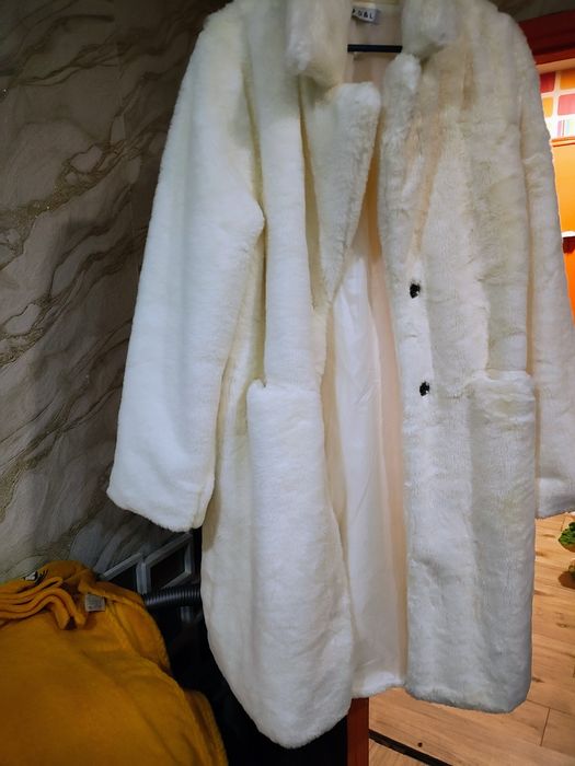 Промоция!!/Ново /Дамско пухено палто+подарък плюшен шал