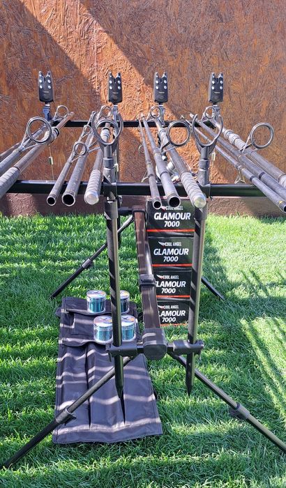 Set complet pescuit,4 lansete Carbon,4 Mulinete 7000,Rod Pod, Senzori
