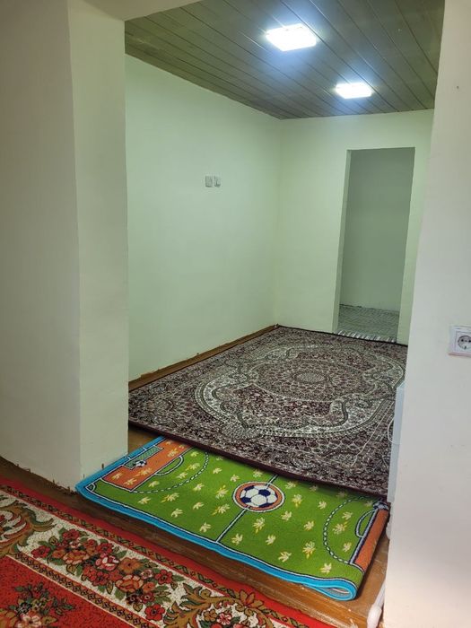 Студент кизларга