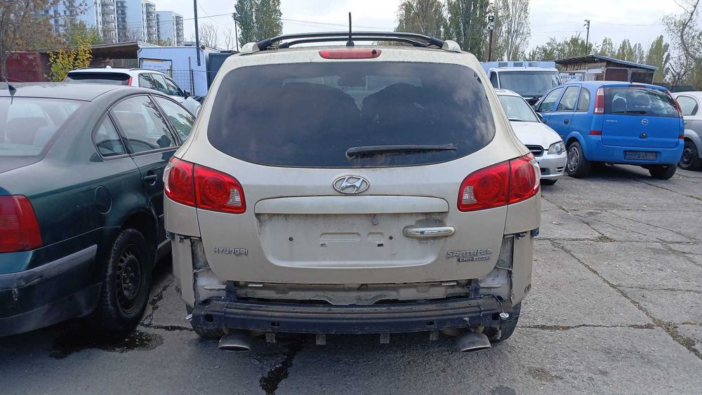 Dezmembrez Hyundai Santa FE 2.2 Diesel Din 2007 - D4EB