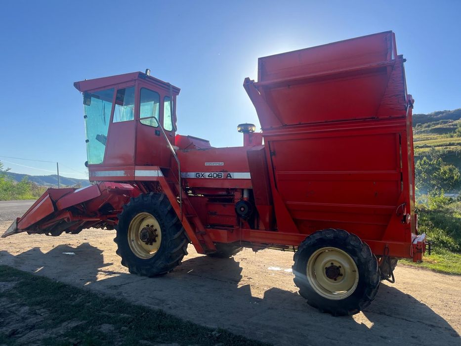 Culegator porumb Bourgoin GX406A AXE 4x4