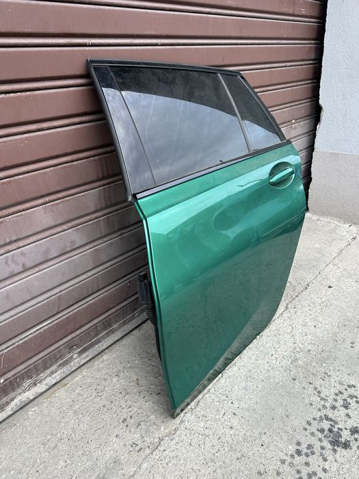 Bmw G21 G81 M3 задна лява врата врати