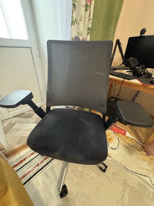 Кресло, офисное, высокого качества