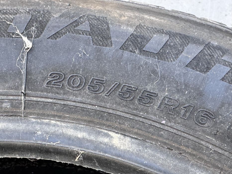 205/55/R16 Firestone Roadnawk 2бр летни dot1619
