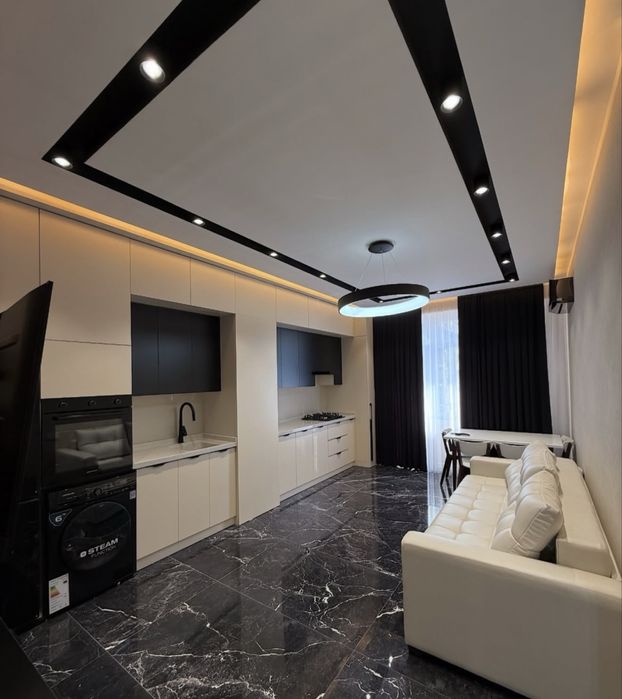 Премиум квартира посуточно — центр, метро рядом