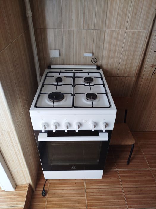 Aragaz pe gaz Electrolux