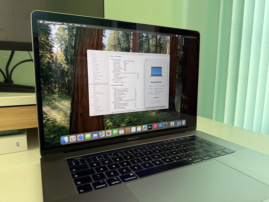 MacBook Pro 15” 2019 - i7/16GB/256GB/Radeon 560X - отлично състояние