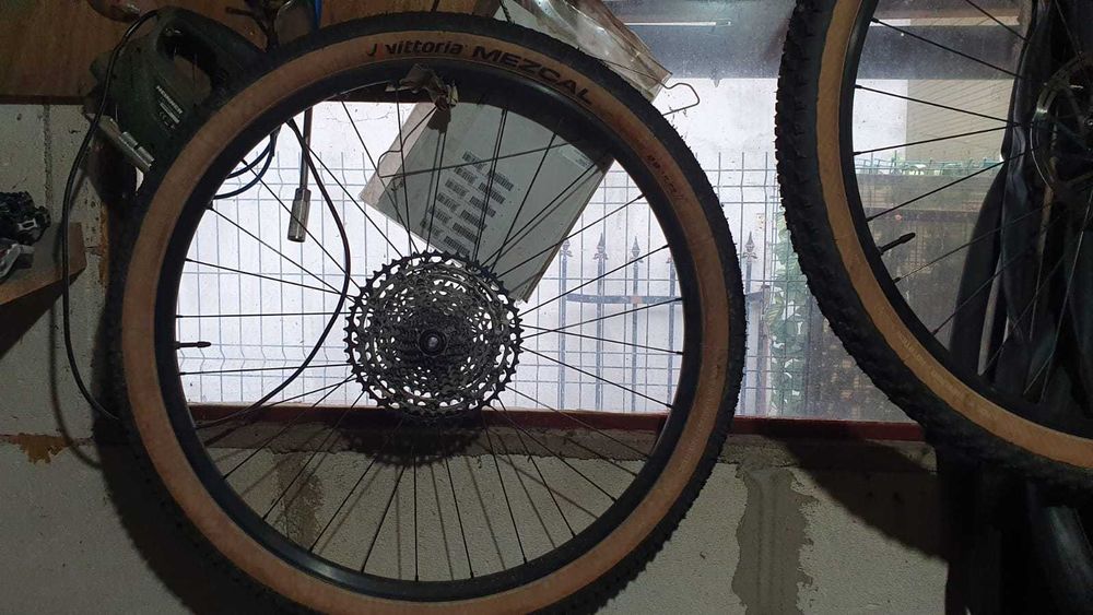 Roti MTB Specialized Epic 12 speed Microspline