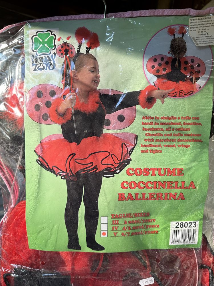 Costum fetita baleria-buburuza