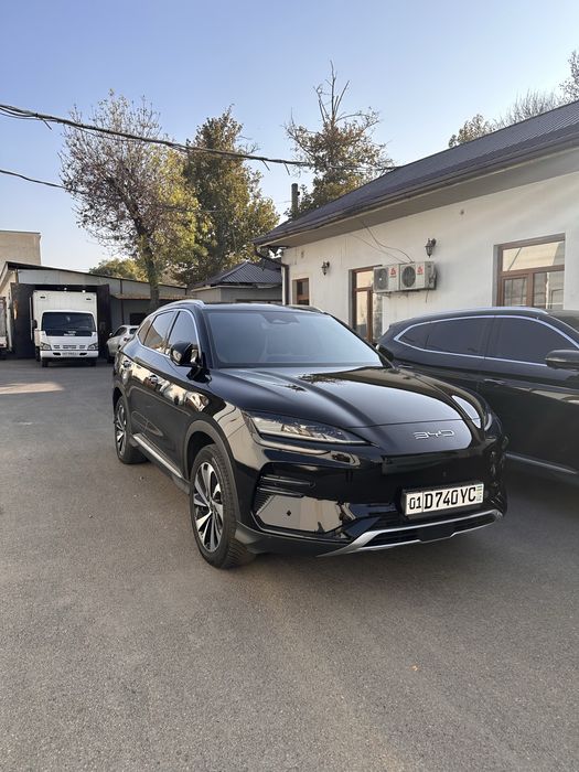 Byd 2023 yil qora 35.000 ming yurgan oldi krilo kapot bron wwwwwwwwwww