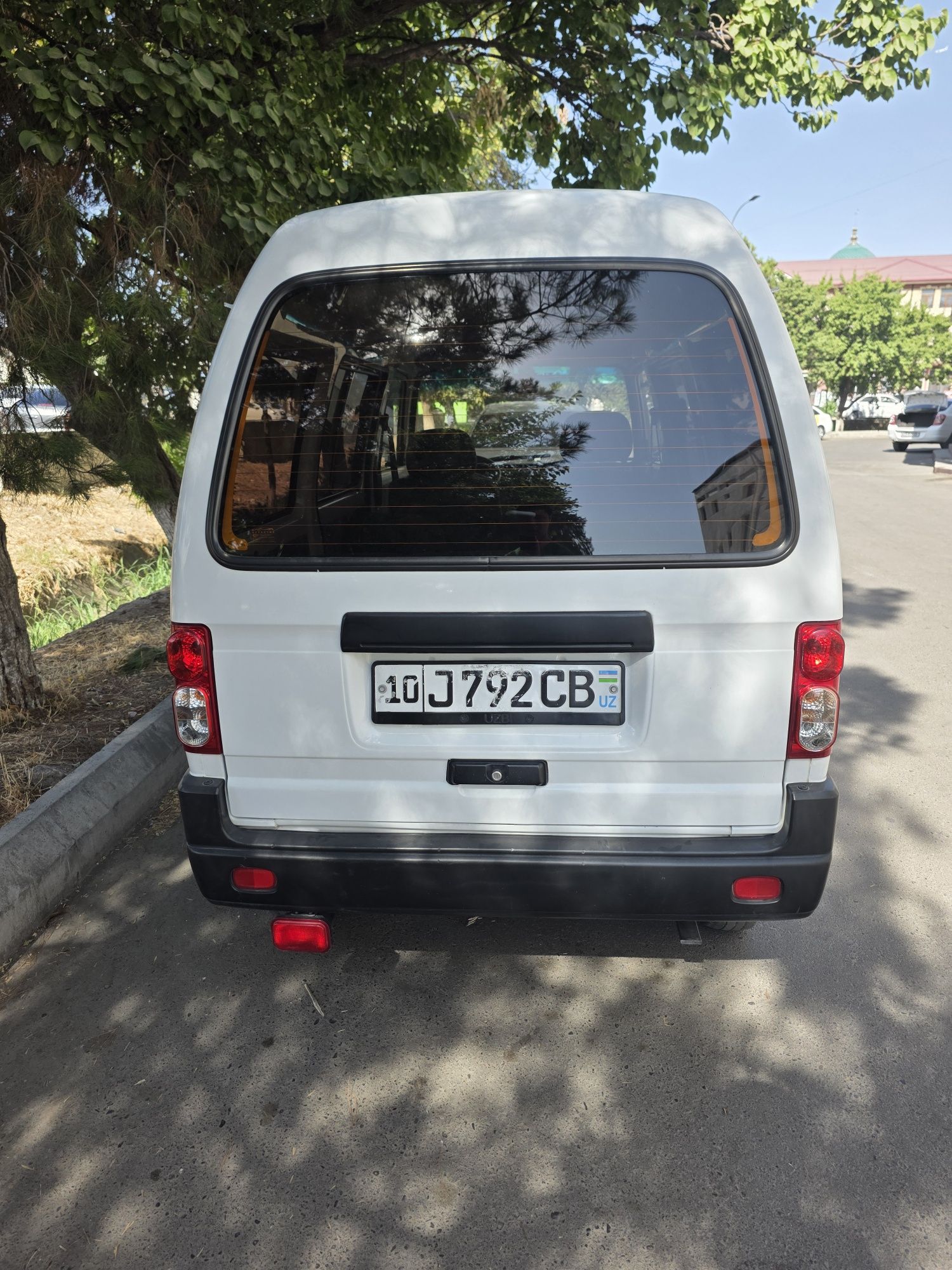 Damas kunlik ijaraga 140 ming sumdan