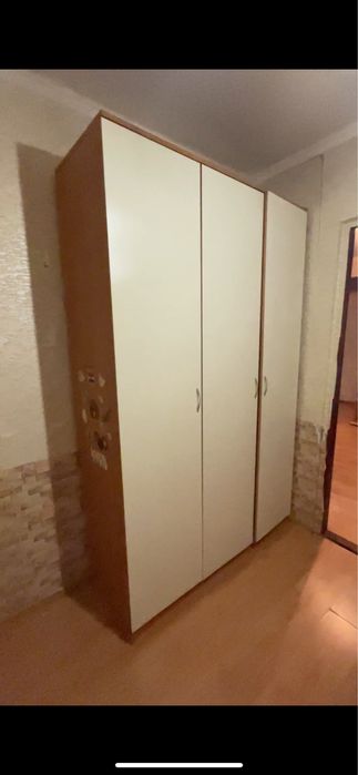Продам шкаф для спальни