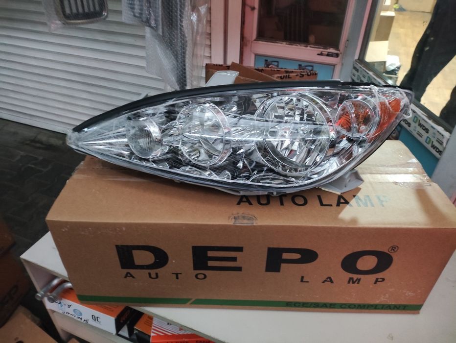 Камри 35фара депо Тайвань