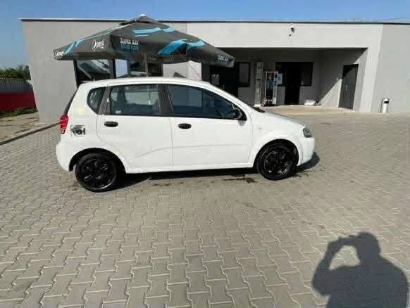 Chevrolet aveo.