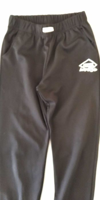 блузи с дълъг ръкав ,  комплект- 20лв,  дебели дънки, яке ветровка