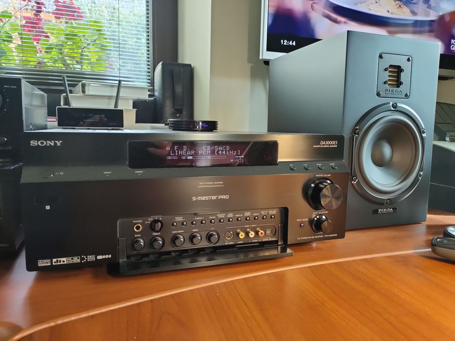 Benzi și casete audio.Calitate HI RES AUDIO.