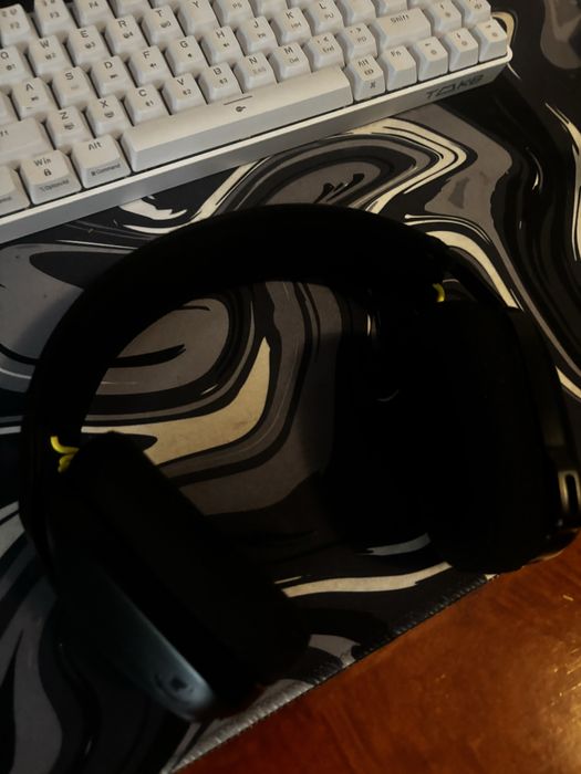 Casti logitech G435