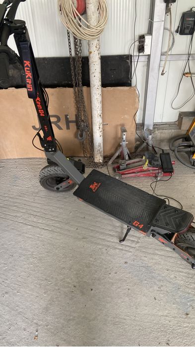 Vand kukirn g4 in stare impecabila