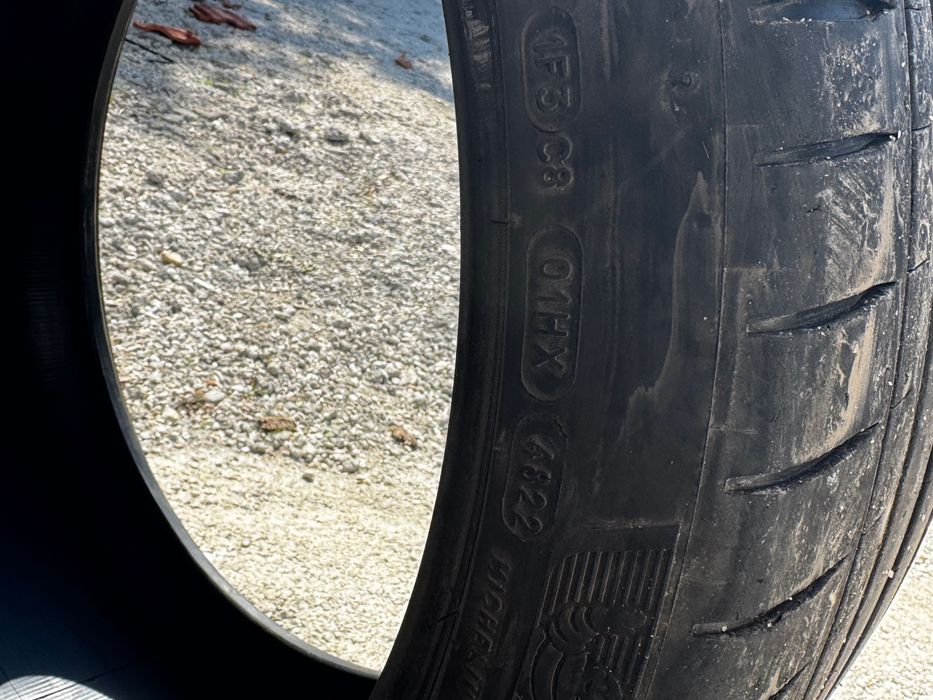 Michelin Pilot 4S 275/35 21