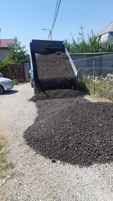 Transport frezat de asfalt