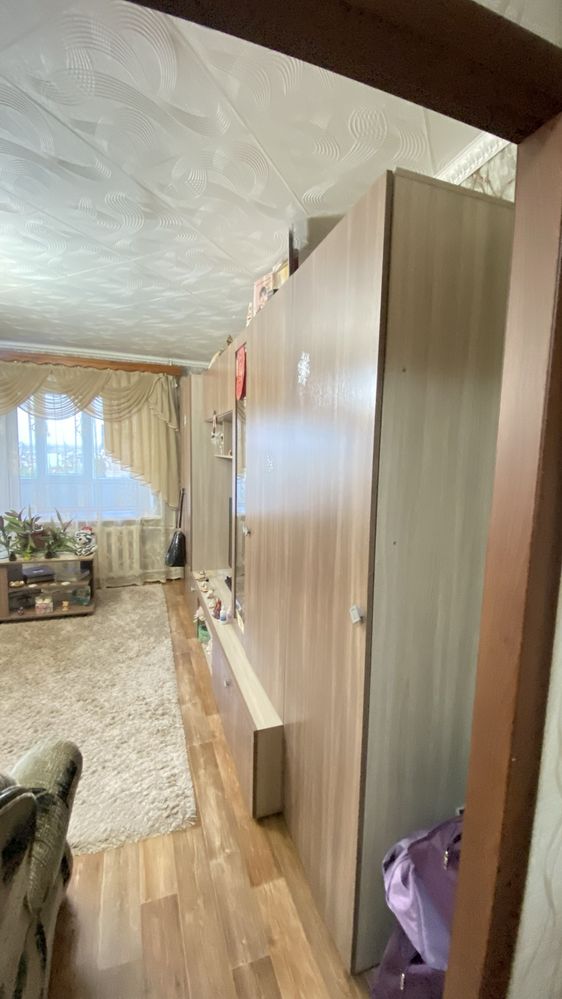 Продам 3-х комнатную квартиру. 7 мкр-60 дом