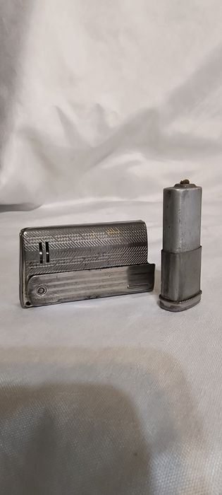 Австрийска бензинова запалка Imco Triplex Streamline