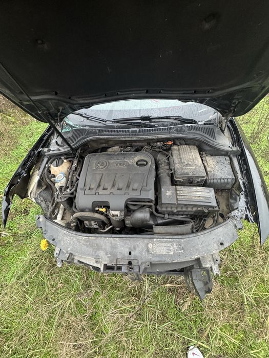 Skoda superb 2 facelift usor avariata