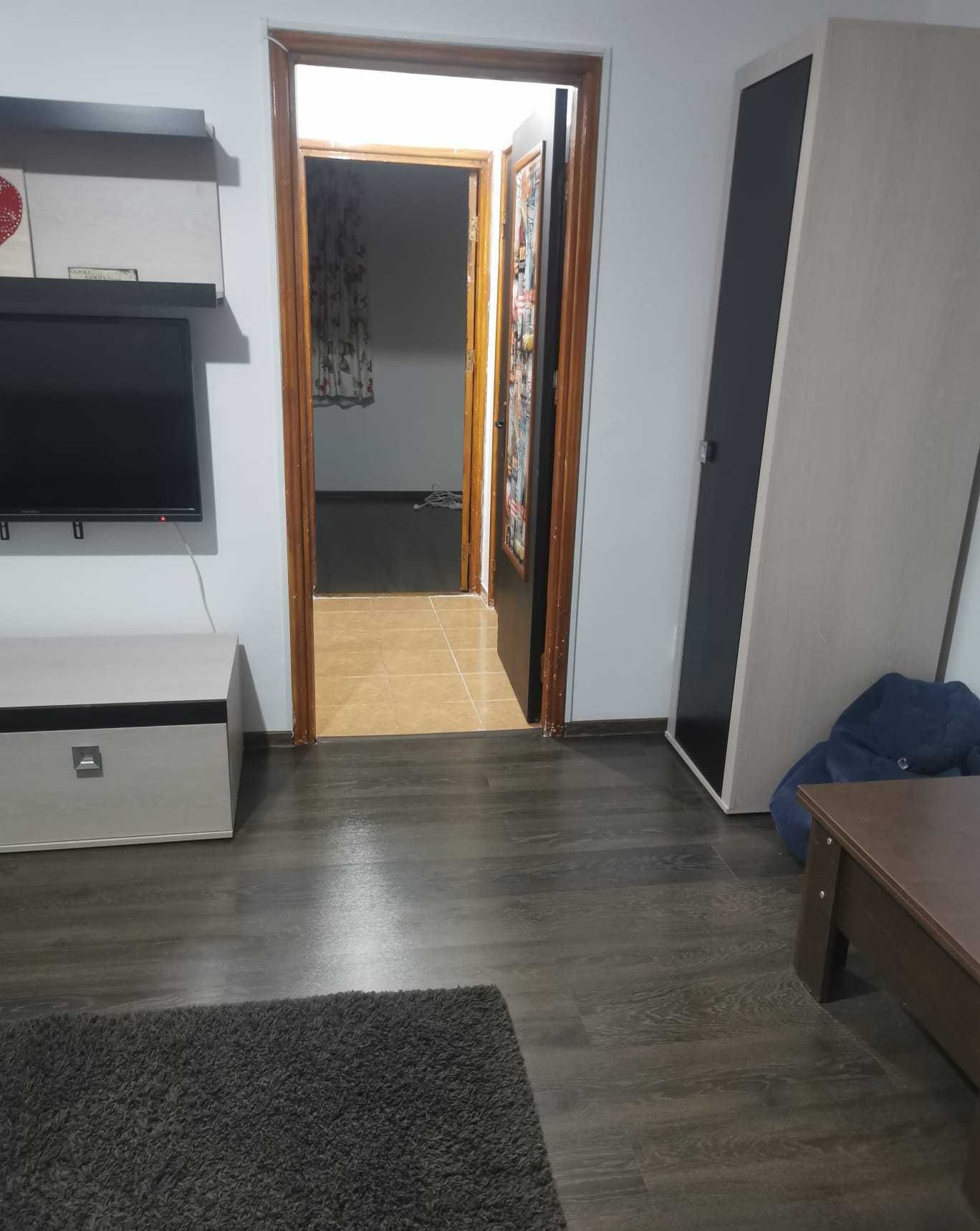 Cazare Apartament Regim Hotelier Zona Cornișa