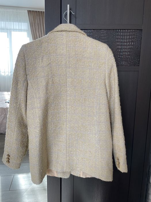 Продам твидовый пиджак