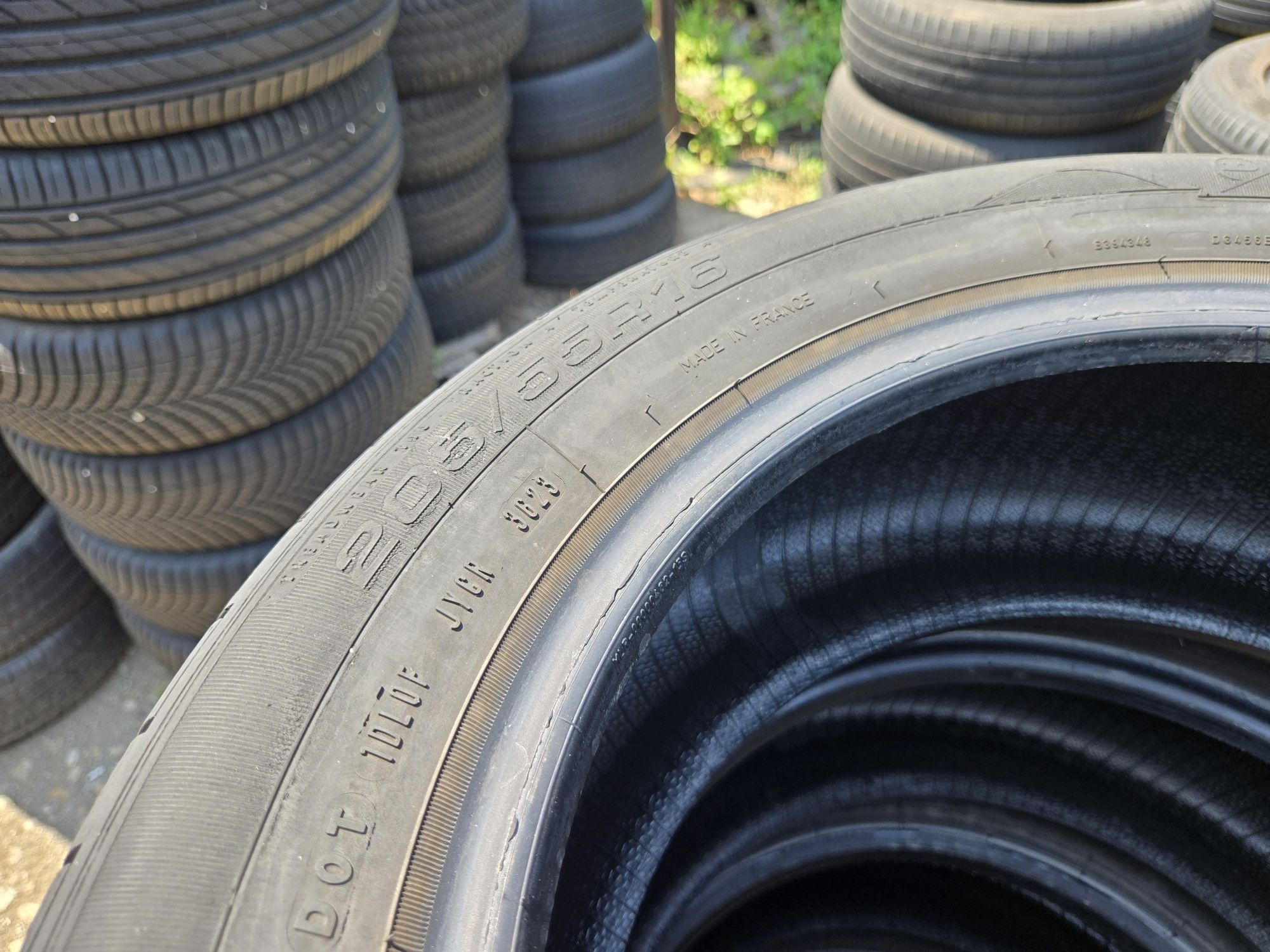 2бр. 205 55 16 Dunlop летни.