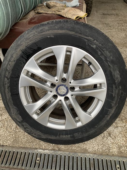 Roti Mercedes 5•112R17