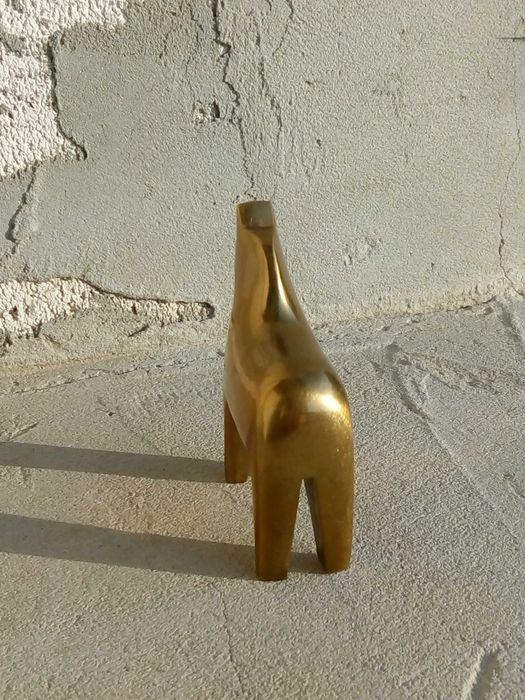 Бронзова статуетка кон