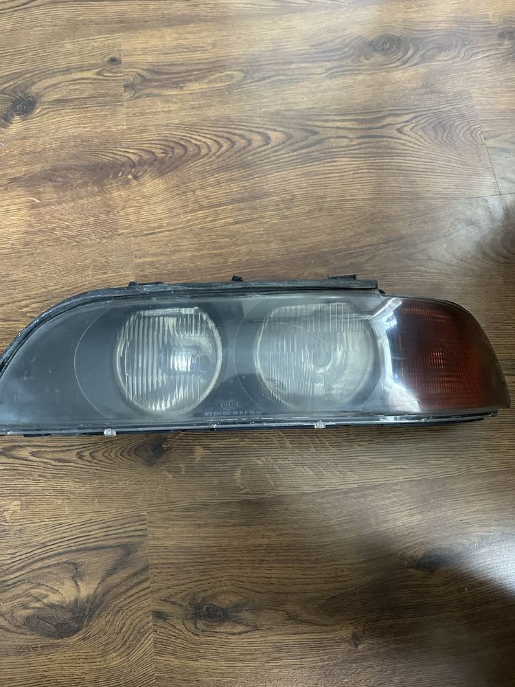 Ляв фар за bmw e39 Hella преди фейса