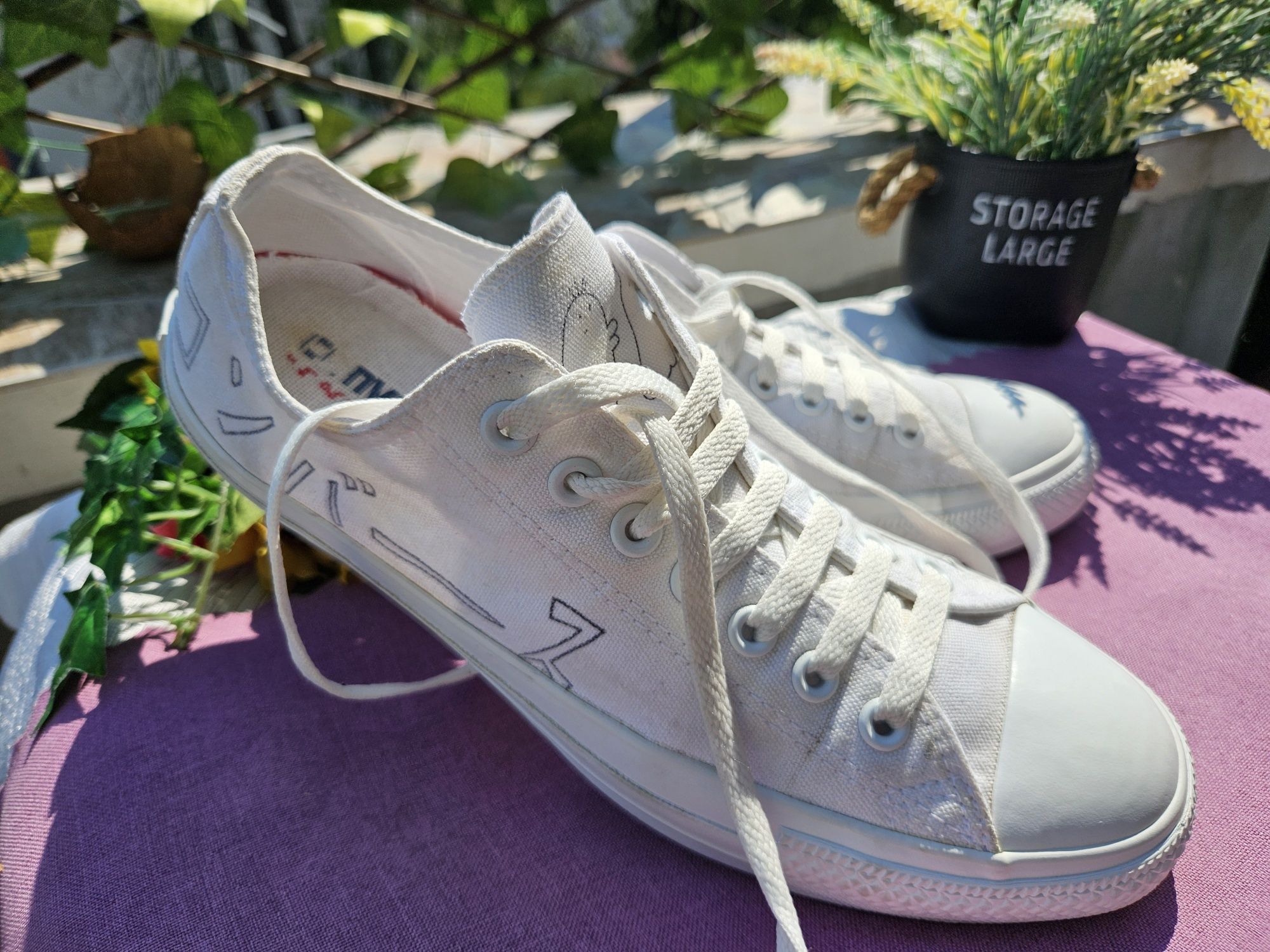 Converse бели кецове N42