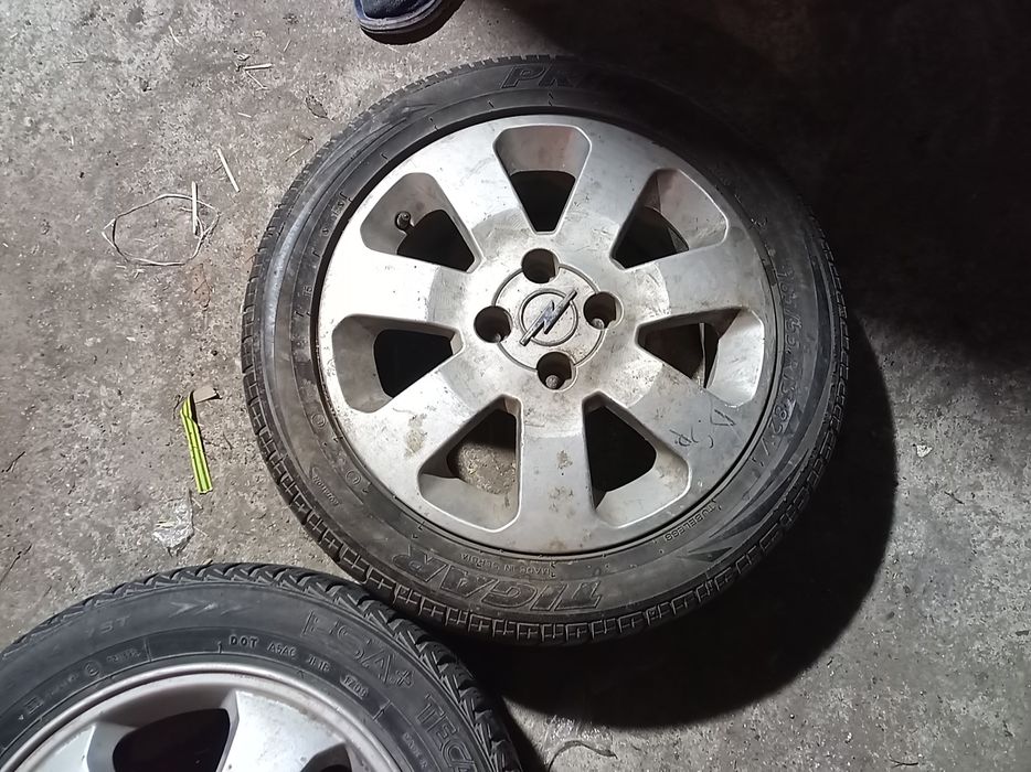 Vând jante opel corsa