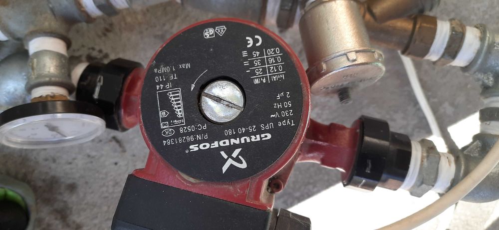 Водна  помпа грундфос