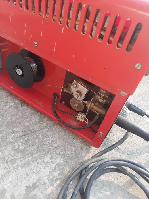 Aparat sudura cu sârmă și cu gaz